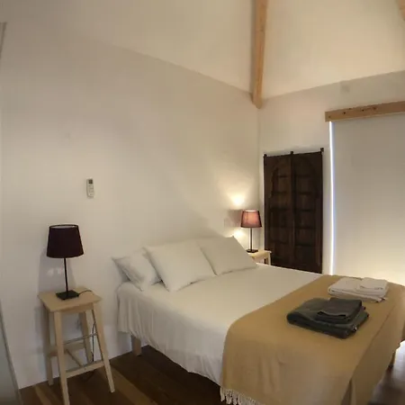 Дом отдыха Amazing Farm House With Pool-cavalarica