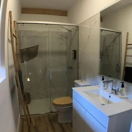 Amazing Farm House With Pool-cavalarica Prázdninový dům Penafiel